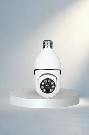 Sensörlü Ampule Takılabilir Çift Kameralı Wifi Güvenlik Kamerası
