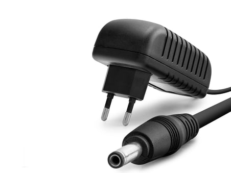 Güçlü 7V Modem Router Adaptörü 2A 3.5X1.35Mm Siyah