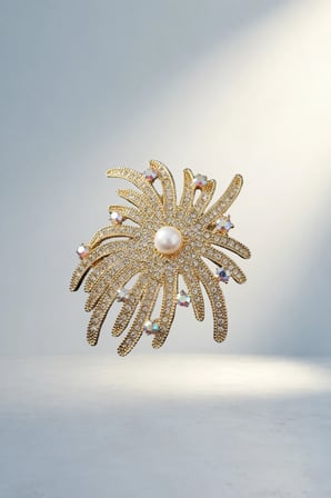 Taşlı İnci Detaylı Gold Renk Broş (Zirkon Model)