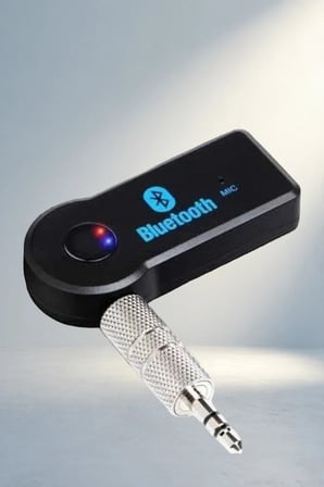 Pratik Bluetooth Araç Kiti Aux Çıkışlı Tüm Araçlar Için