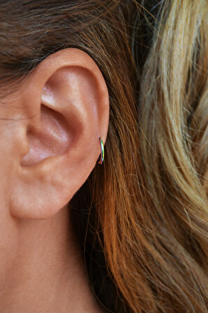 Hologram Renk İnce Çelik Halka Piercing – Tragus, Helix, Kıkırdak, Lob, Forward Helix