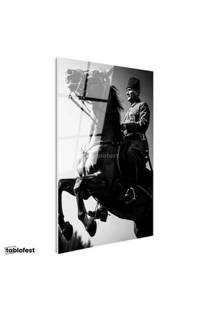 Tamperli Gerçek Cam Tablo Atatürk Üniformalı Şahlanan At Atatürk Tablosu Duvar Dekoru