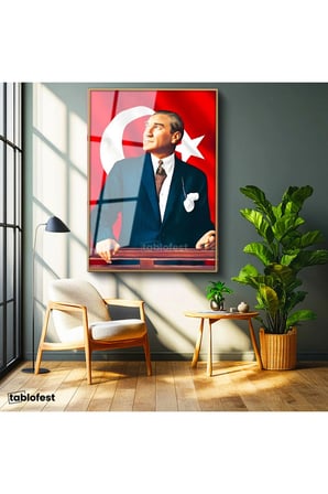 Altın Renk Metal Çerçeveli Tamperli Cam Tablo Atatürk Ufka Bakış Atatürk Tablosu Duvar Dekoru