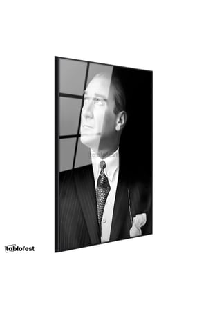 Siyah Renk Metal Çerçeveli Tamperli Cam Tablo Atatürk Desenli Kravat Atatürk Tablosu Duvar Dekoru