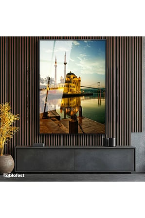Siyah Renk Metal Çerçeveli Tamperli Cam Tablo İstanbul Ortaköy Camii ve Köprü Şehir Mimari Tablo Duvar Dekoru