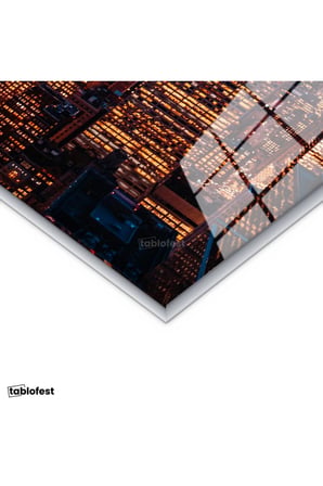 Gümüş Renk Metal Çerçeveli Tamperli Cam Tablo New York Empire State Gece Manzarası Şehir Mimari Tablo Duvar Dekoru