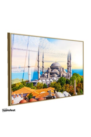 Altın Renk Metal Çerçeveli Tamperli Cam Tablo Sultanahmet Camii ve Ağaçlar Şehir Mimari Tablo Duvar Dekoru