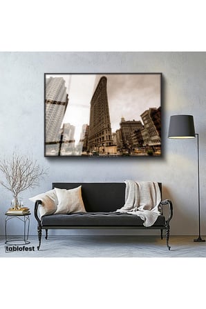 Siyah Renk Metal Çerçeveli Tamperli Cam Tablo New York Flatiron Binası Şehir Mimari Tablo Duvar Dekoru