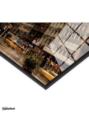 Siyah Renk Metal Çerçeveli Tamperli Cam Tablo New York Flatiron Binası Şehir Mimari Tablo Duvar Dekoru