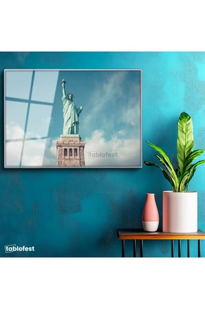 Gümüş Renk Metal Çerçeveli Tamperli Cam Tablo New York Özgürlük Anıtı Şehir Mimari Tablo Duvar Dekoru