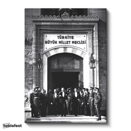 Dikey Kanvas Tablo TBMM Binası Önü Heyet Atatürk Tablosu Ev Ofis Duvar Dekoru