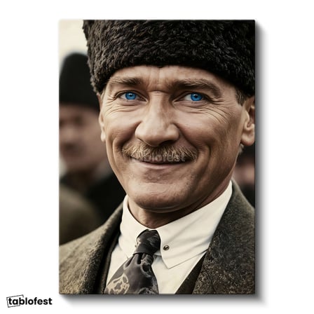 Dikey Kanvas Tablo Atatürk Kalpaklı Gülümseyen Yüz Atatürk Tablosu Ev Ofis Duvar Dekoru
