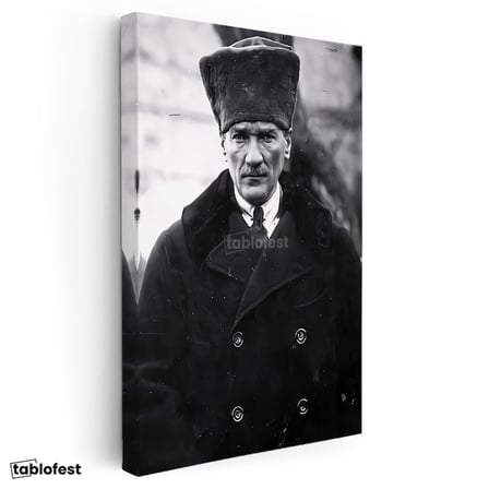 Dikey Kanvas Tablo Atatürk Kalpaklı Kürklü Palto Kışlık Atatürk Tablosu Ev Ofis Duvar Dekoru