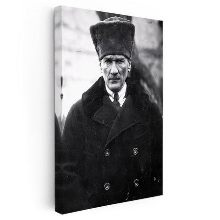 Dikey Kanvas Tablo Atatürk Kalpaklı Kürklü Palto Kışlık Atatürk Tablosu Ev Ofis Duvar Dekoru