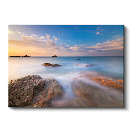 Sakin Deniz - Gün Batımında Kayalıklar Arasında Kanvas Tablo