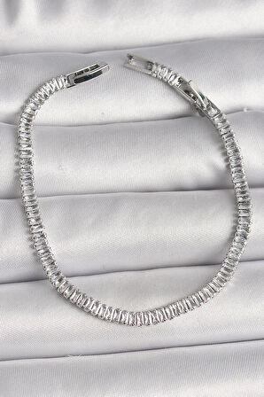 Tegan Pirinç Gümüş Renk Zirkon Taşlı Su Yolu Model Kadın Bileklik TG27BB6726