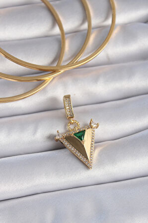 Tegan Pirinç Gold Renk Zirkon Taşlı 3D Üçgen Model Ajda Charm TG27BC1002