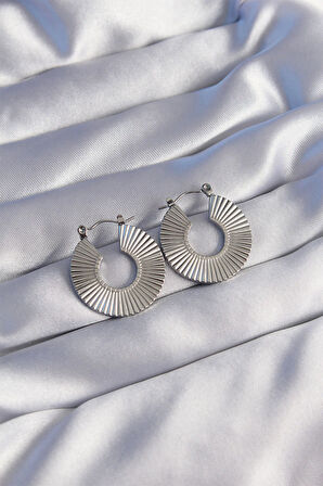 Tegan 316L Çelik Gümüş Renk Oval Çizgili Plaka Küpe TG27BKP9048