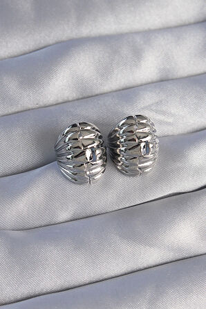 Tegan Pirinç Gümüş Renk Tırtıklı Minimal Bombeli Tasarım Küpe TG27BKP9081