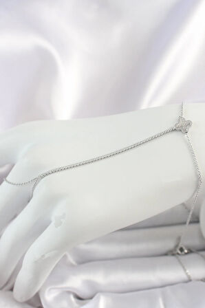 Tegan Pirinç Gümüş Renk Su Yolu Zirkon Taşlı İşlemeli Yonca Model Kadın Şahmeran TG27SN626