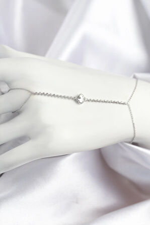 Tegan Pirinç Zirkon Taşlı Yonca Model Gümüş Renk Şahmeran TG27SN718