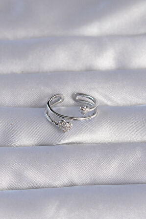 Pirinç Gümüş Renk Zirkon Taşlı Kalpli Model Ayarlanabilir Yüzük - TJ-BYK3202