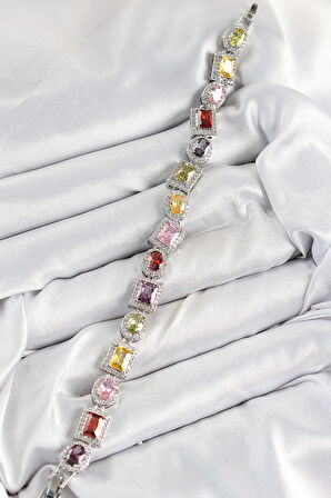 Pirinç Karışık Zirkon Taşlı Baget Model Gümüş Renk VIP Seri Kadın Bileklik - TJ-BB7503