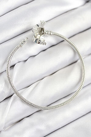 Pirinç Charm Zirkon Taşlı Taç Model Gümüş Renk Kadın Bileklik - TJ-BB7802