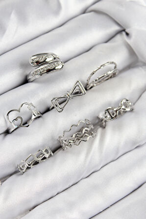 Pirinç Zirkon Taşlı Fiyonk Ve Kalp Model Gümüş Renk Kadın Yüzük Kombin Set - TJ-BYK3822