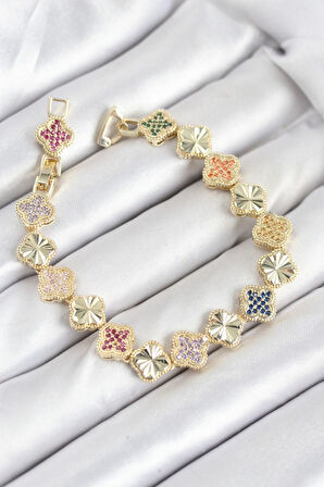 Pirinç VIP Seri Yonca Zirkon Taşlı Kadın Bileklik - TJ-BB7910