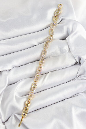 Pirinç Zirkon Taşlı Messika Model Gold Renk VIP Seri Kadın Bileklik - TJ-BB7517