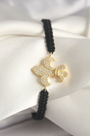 Pirinç Gold Renk Zirkon Taşlı Zambak Figür Asansörlü Makrome Model Kadın Bileklik - TJ-BB6801