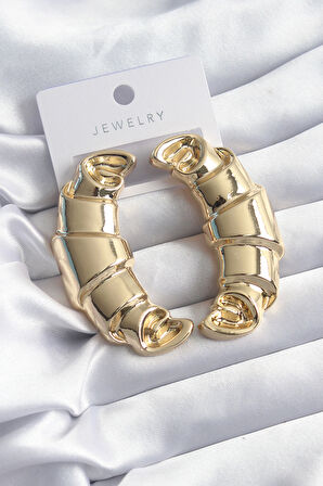 Pirinç Gold Renk Kruvasan Model Kadın Küpe - TJ-BKP8251