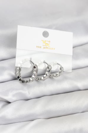Pirinç Gümüş Renk Zirkon Taşlı Petek Halka Model YSX Trio Küpe Seti TJ-BKP11567