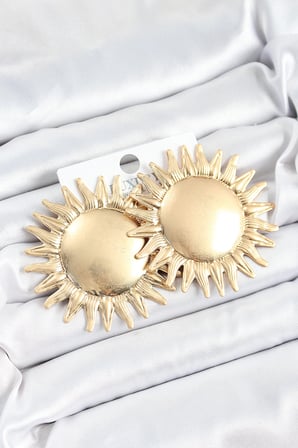 Pirinç Güneş Model Gold Renk Kadın Küpe TJ-BKP10749