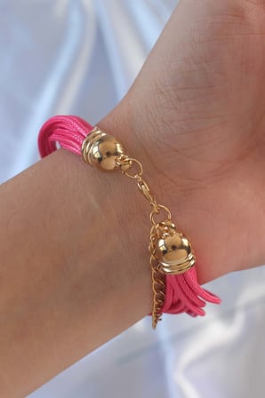 Pembe Renk Zirkon Taşlı Metal Aksesuarlı İpli Çoklu Bileklik TJ-BB6357