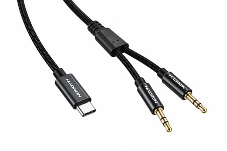 Type-c 3.5 Mm Çift Çıkışlı Ses Kablosu 1.15 M GJ036