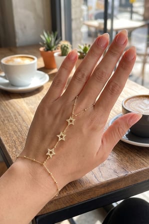 Gold Renk Pirinç Zirkon Taşlı Yıldız Model Şahmeran TJ-SN818