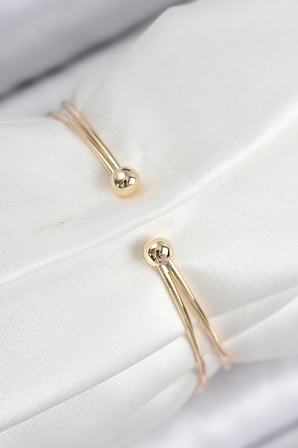 Pirinç Zirkon Taşlı İnci Model Gold Renk Kadın Bileklik TJ-BB7875