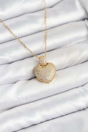 316L Çelik Zincir Gold Renk Zirkon Taşlı Kalpli Kadın Kolye TJ-BKO10607