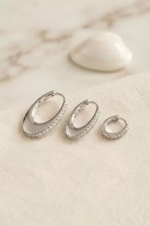 Gümüş Renk Oval Halka Model Zirkon Taşlı 3 lü Küpe Set TJ-BKP11975