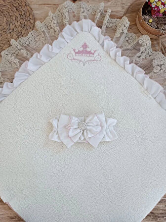 Yenidoğan Wool Yün Kumaş Taç Nakışlı Güpür Duvaklı Fiyonk Prizma Taş Unisex Kundak Bebek Battaniyesi Pembe