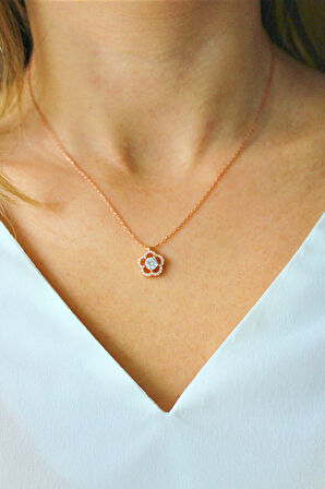 925 Ayar Çiçek Tektaş Rose Gümüş Kolye (TGK0038)