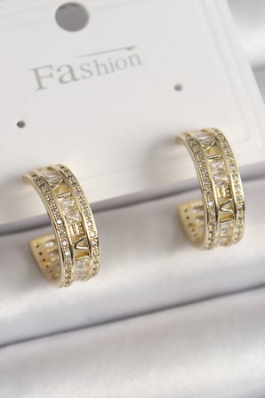 Pirinç Gold Renk Zirkon Taşlı İşleme Detay Halka Model Kadın Küpe TJ-BKP9913