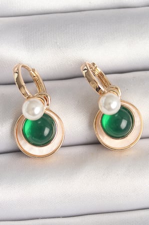 Pirinç Gold Renk Beyaz Yeşil Sallantı Mineli Kadın Küpe TJ-BKP10363