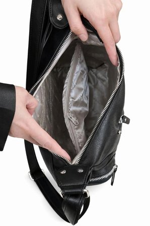 Kadın Omuz Çantası Silindir Model – Fermuarlı Çok Bölmeli Suni Deri Baget Çanta