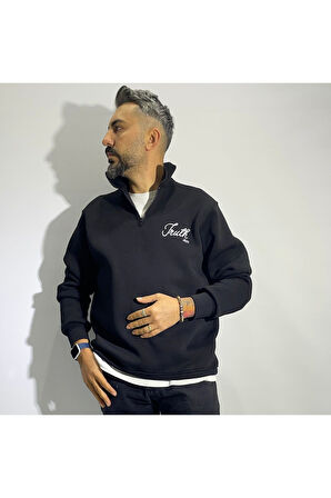 Nakış Detaylı Yarım Fermuar Oversize Erkek Sweatshirt