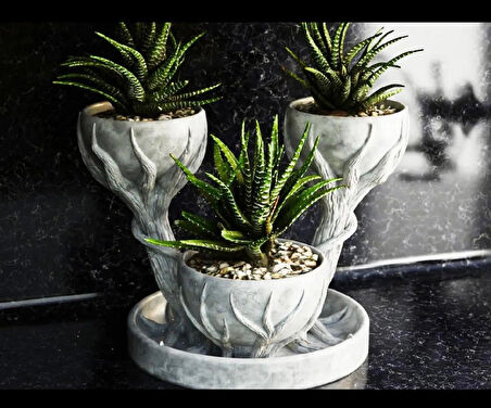 3D ÜÇLÜ HAND OF TREE MERMER DESENLİ VAZO