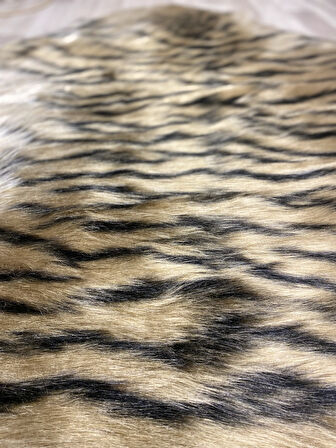 Tiger Süet Taban, Yıkanabilir Lüks Kaplan Kürk Halı Post Kahverengi 100x150