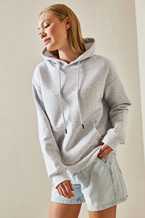 Gri Kanguru Cepli Kapüşonlu Kadın Sweatshirt